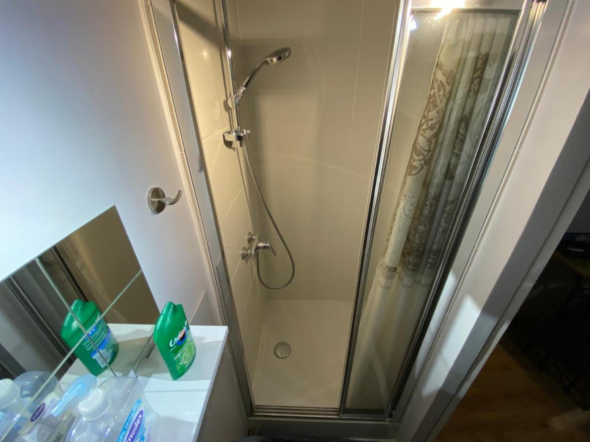 Sympathique Logement En Rez-De-Chausse, De 21M 2 Beauvais Buitenkant foto